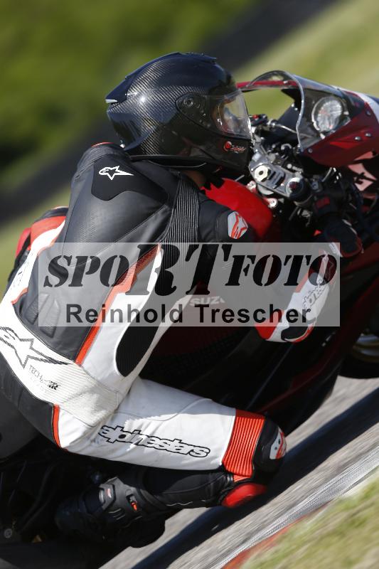 /12 30.04.2025 Speer Racing ADR/Gruppe gelb/backside